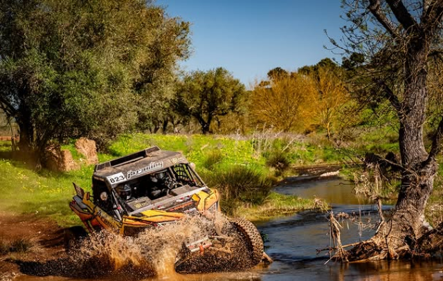 Tiago Guerreiro / Carlos Paulino em Polaris RZR Pro R